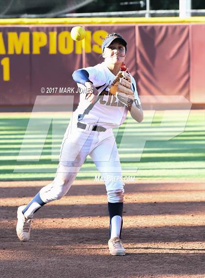 Thumbnail 1 in Cienega vs. Sahuaro (AIA 5A Final) photogallery.
