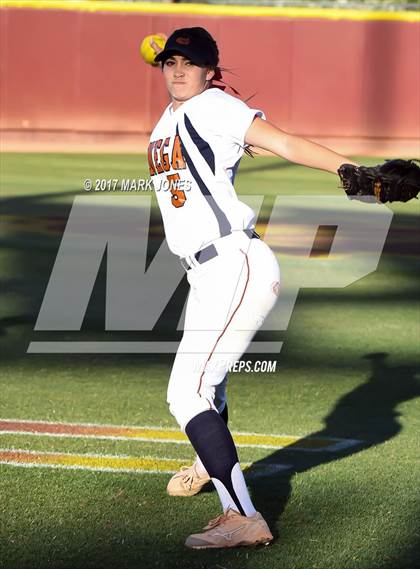 Thumbnail 2 in Cienega vs. Sahuaro (AIA 5A Final) photogallery.