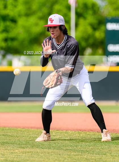 Thumbnail 3 in Williams Field @ Campo Verde photogallery.
