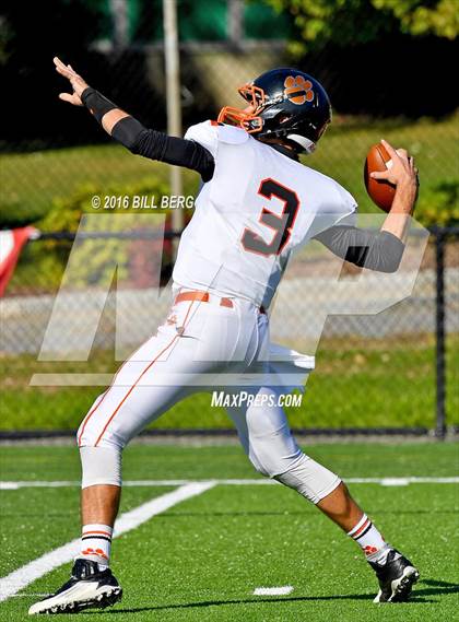 Thumbnail 1 in Ridgefield @ Trinity Catholic photogallery.