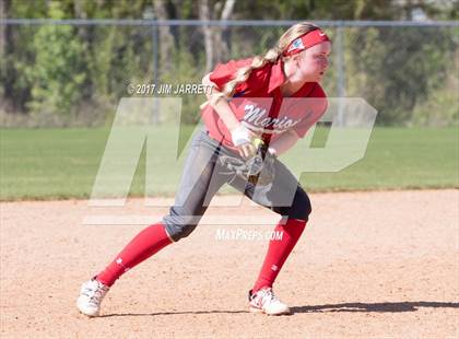 Thumbnail 1 in Marion vs. Kossuth photogallery.
