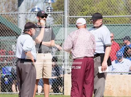 Thumbnail 2 in Marion vs. Kossuth photogallery.