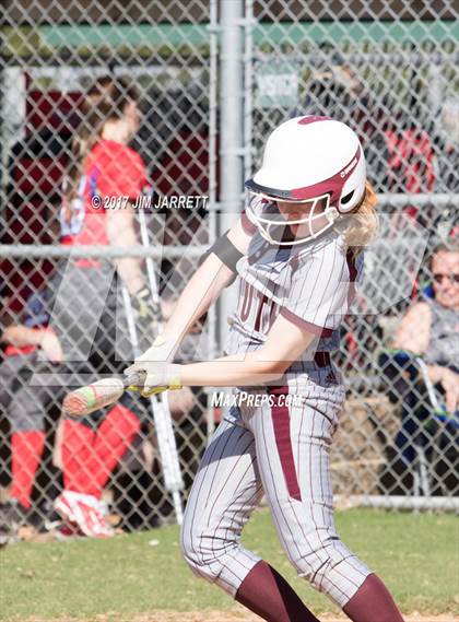 Thumbnail 2 in Marion vs. Kossuth photogallery.