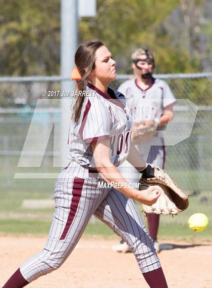 Thumbnail 1 in Marion vs. Kossuth photogallery.