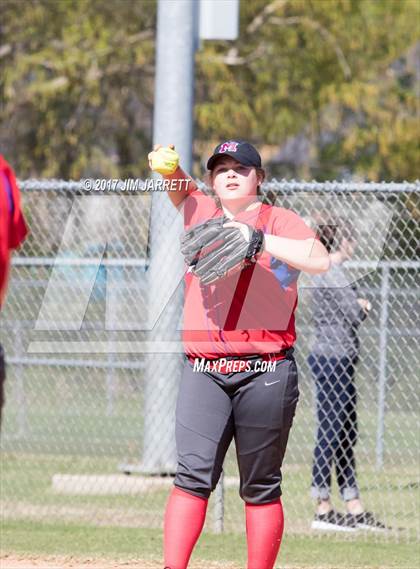 Thumbnail 1 in Marion vs. Kossuth photogallery.