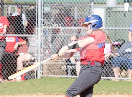 Thumbnail 1 in Marion vs. Kossuth photogallery.