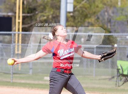 Thumbnail 2 in Marion vs. Kossuth photogallery.