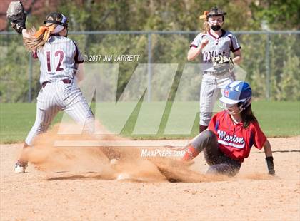 Thumbnail 1 in Marion vs. Kossuth photogallery.