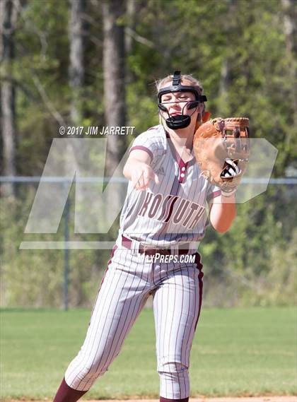Thumbnail 3 in Marion vs. Kossuth photogallery.