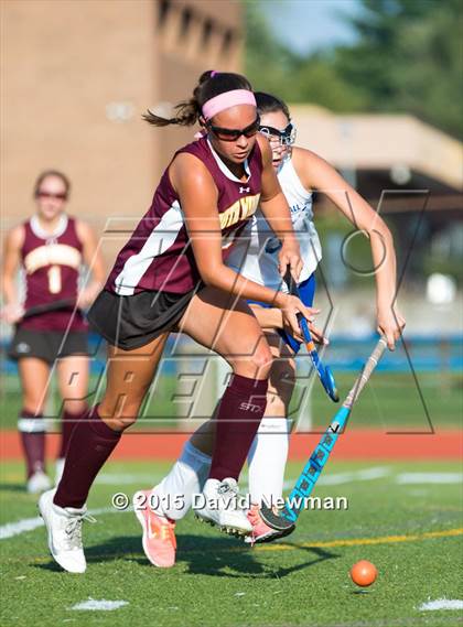 Thumbnail 2 in Hall vs South Windsor photogallery.