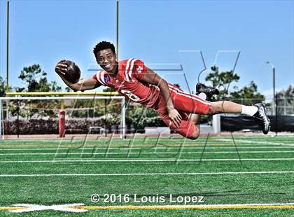 Thumbnail 2 in Mater Dei (2016 Preseason Top 25 Early Contenders Photo Shoot)  photogallery.