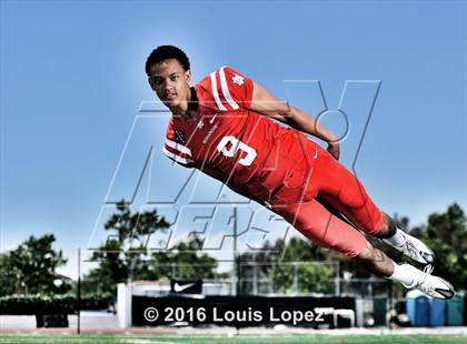 Thumbnail 1 in Mater Dei (2016 Preseason Top 25 Early Contenders Photo Shoot)  photogallery.