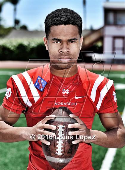 Thumbnail 1 in Mater Dei (2016 Preseason Top 25 Early Contenders Photo Shoot)  photogallery.