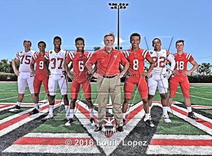 Thumbnail 1 in Mater Dei (2016 Preseason Top 25 Early Contenders Photo Shoot)  photogallery.