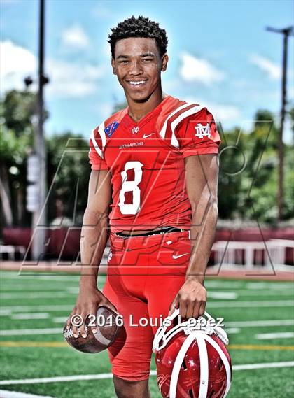 Thumbnail 1 in Mater Dei (2016 Preseason Top 25 Early Contenders Photo Shoot)  photogallery.