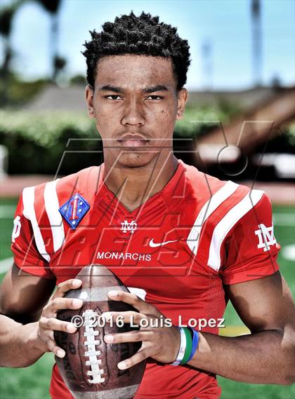 Thumbnail 1 in Mater Dei (2016 Preseason Top 25 Early Contenders Photo Shoot)  photogallery.