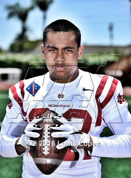 Thumbnail 1 in Mater Dei (2016 Preseason Top 25 Early Contenders Photo Shoot)  photogallery.