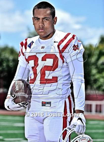 Thumbnail 2 in Mater Dei (2016 Preseason Top 25 Early Contenders Photo Shoot)  photogallery.