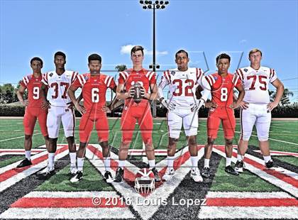Thumbnail 3 in Mater Dei (2016 Preseason Top 25 Early Contenders Photo Shoot)  photogallery.