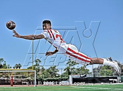 Thumbnail 3 in Mater Dei (2016 Preseason Top 25 Early Contenders Photo Shoot)  photogallery.