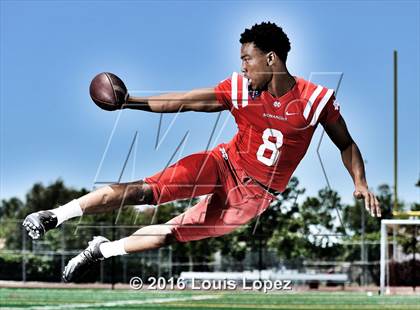 Thumbnail 3 in Mater Dei (2016 Preseason Top 25 Early Contenders Photo Shoot)  photogallery.