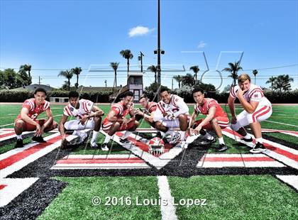 Thumbnail 1 in Mater Dei (2016 Preseason Top 25 Early Contenders Photo Shoot)  photogallery.