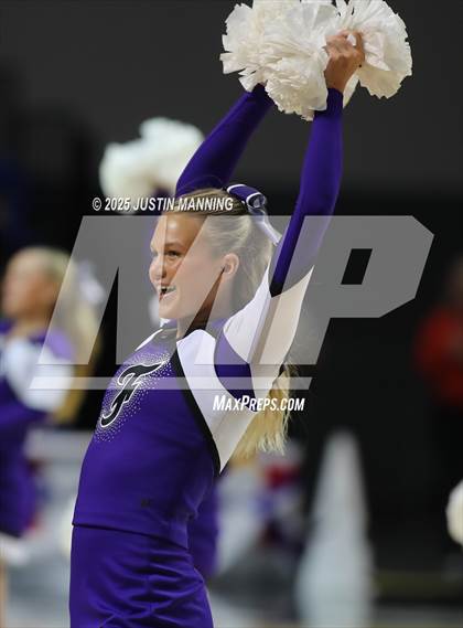 Thumbnail 1 in Fayetteville vs. Northside (AAA 6A State Final) photogallery.