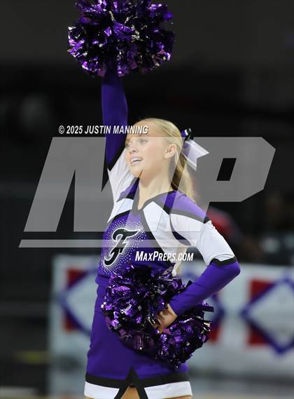 Thumbnail 1 in Fayetteville vs. Northside (AAA 6A State Final) photogallery.