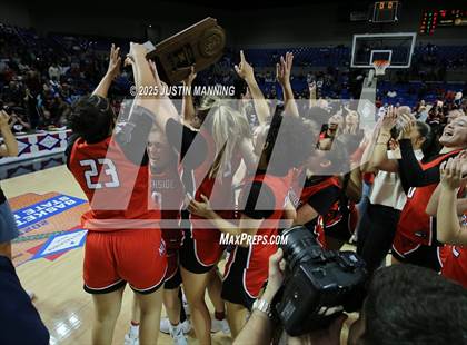 Thumbnail 1 in Fayetteville vs. Northside (AAA 6A State Final) photogallery.
