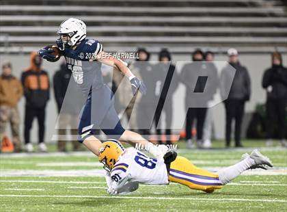 Thumbnail 1 in Avon vs. Archbishop Hoban (OHSAA Division 2 Semifinal) photogallery.