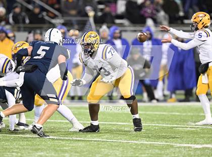 Thumbnail 3 in Avon vs. Archbishop Hoban (OHSAA Division 2 Semifinal) photogallery.