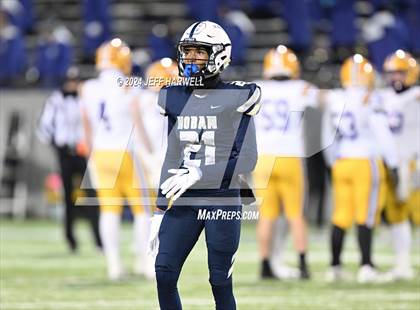 Thumbnail 3 in Avon vs. Archbishop Hoban (OHSAA Division 2 Semifinal) photogallery.