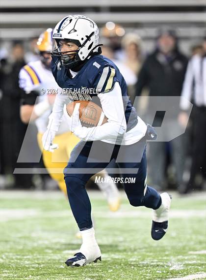 Thumbnail 3 in Avon vs. Archbishop Hoban (OHSAA Division 2 Semifinal) photogallery.