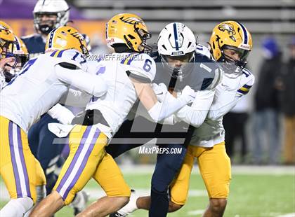Thumbnail 1 in Avon vs. Archbishop Hoban (OHSAA Division 2 Semifinal) photogallery.