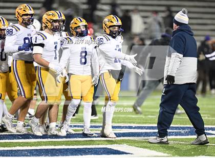 Thumbnail 2 in Avon vs. Archbishop Hoban (OHSAA Division 2 Semifinal) photogallery.