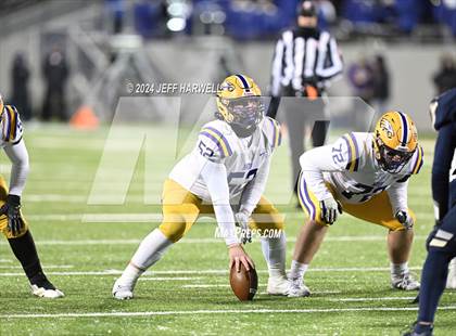 Thumbnail 2 in Avon vs. Archbishop Hoban (OHSAA Division 2 Semifinal) photogallery.