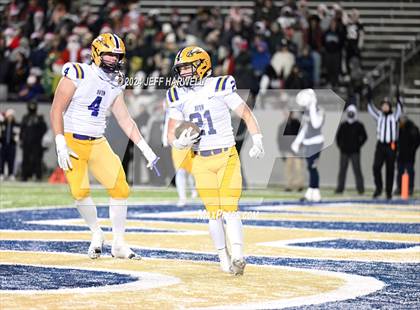 Thumbnail 3 in Avon vs. Archbishop Hoban (OHSAA Division 2 Semifinal) photogallery.