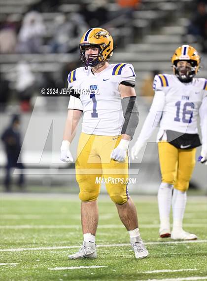 Thumbnail 1 in Avon vs. Archbishop Hoban (OHSAA Division 2 Semifinal) photogallery.
