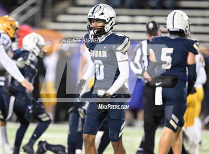 Thumbnail 1 in Avon vs. Archbishop Hoban (OHSAA Division 2 Semifinal) photogallery.