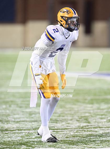 Thumbnail 2 in Avon vs. Archbishop Hoban (OHSAA Division 2 Semifinal) photogallery.