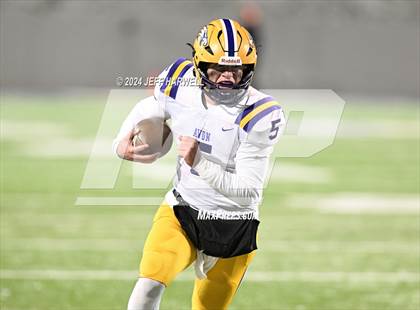Thumbnail 2 in Avon vs. Archbishop Hoban (OHSAA Division 2 Semifinal) photogallery.
