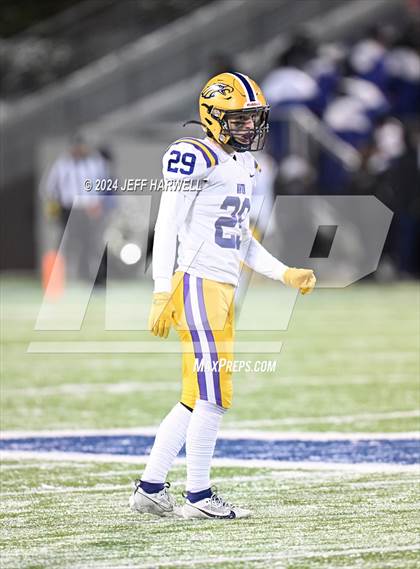 Thumbnail 3 in Avon vs. Archbishop Hoban (OHSAA Division 2 Semifinal) photogallery.