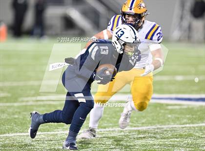 Thumbnail 1 in Avon vs. Archbishop Hoban (OHSAA Division 2 Semifinal) photogallery.