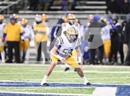 Thumbnail 2 in Avon vs. Archbishop Hoban (OHSAA Division 2 Semifinal) photogallery.