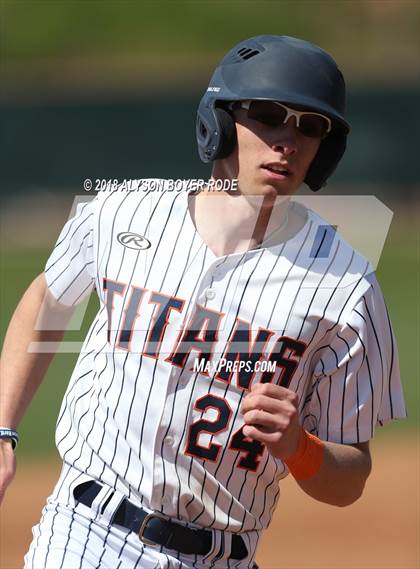 Thumbnail 3 in Legend vs Mountain View (The Boras Classic) photogallery.