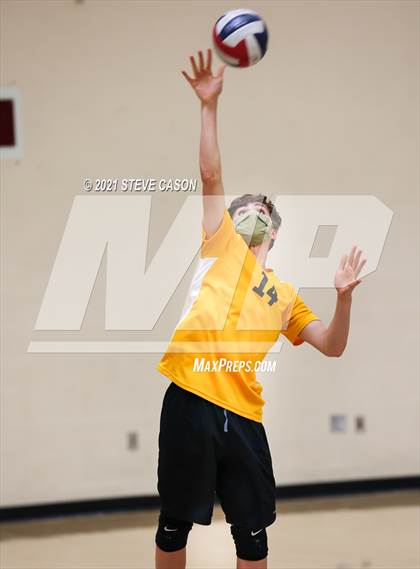 Thumbnail 3 in Del Oro @ Whitney photogallery.