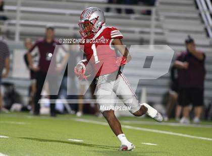 Thumbnail 1 in Ennis vs Woodrow Wilson (UIL Class 5A Divison II Bi-District Playoff)  photogallery.