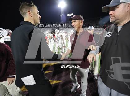 Thumbnail 3 in Ennis vs Woodrow Wilson (UIL Class 5A Divison II Bi-District Playoff)  photogallery.