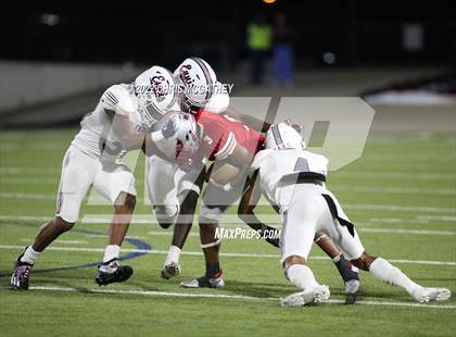 Thumbnail 1 in Ennis vs Woodrow Wilson (UIL Class 5A Divison II Bi-District Playoff)  photogallery.