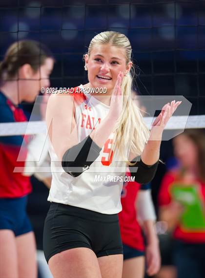 Thumbnail 1 in Falls Lake vs Leadership Academy (NCHSAA 1A Final) photogallery.